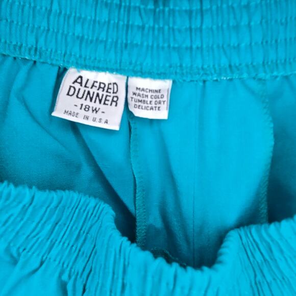 Alfred Dunner Jade Green Wide Leg Shorts | 18W | NWT 0213 - Picture 4 of 7